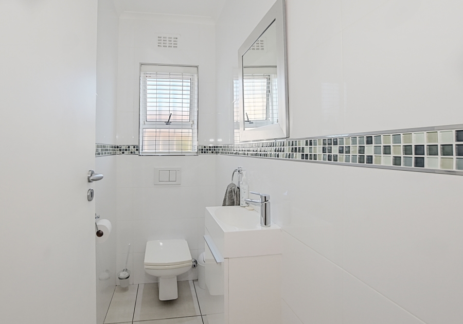 4 Bedroom Property for Sale in Blouberg Rise Western Cape